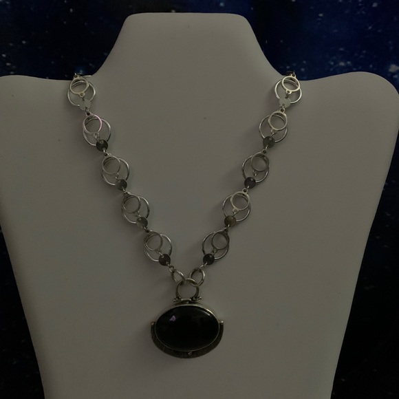 ONE OF A KIND: Onyx Pendant Woven Loop Jump Chain Necklace - Picture 9 of 9